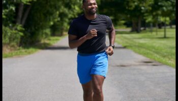 ריצה לתוצאות: השפעת הריצה על ירידה ותחזוקה במשקל